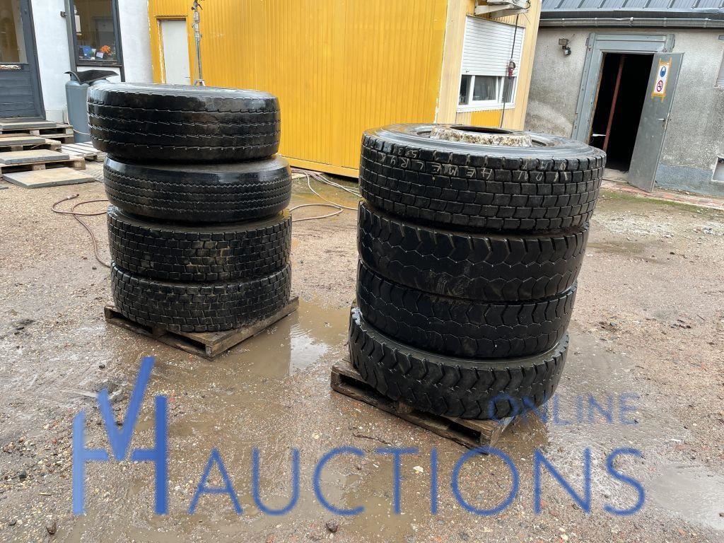 8 trekkerbanden – kavel bij VH Auctions, Belgium