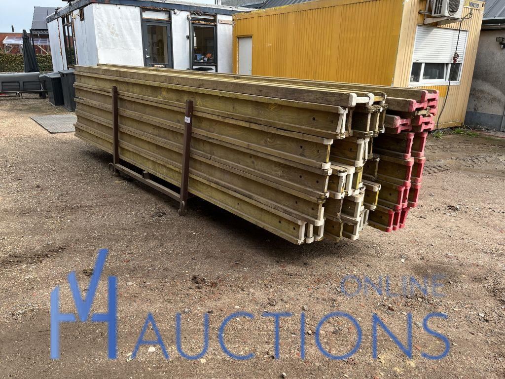plm 65 doka balken – kavel bij VH Auctions, Belgium