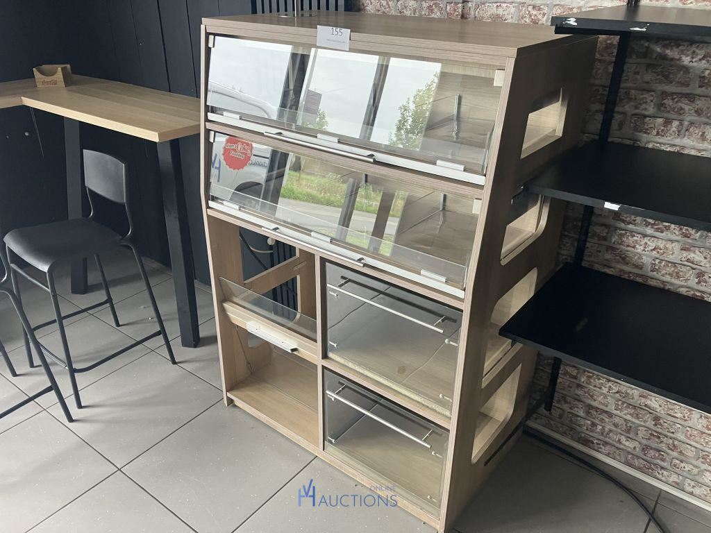 Formica broodrek – kavel bij VH Auctions, Belgium