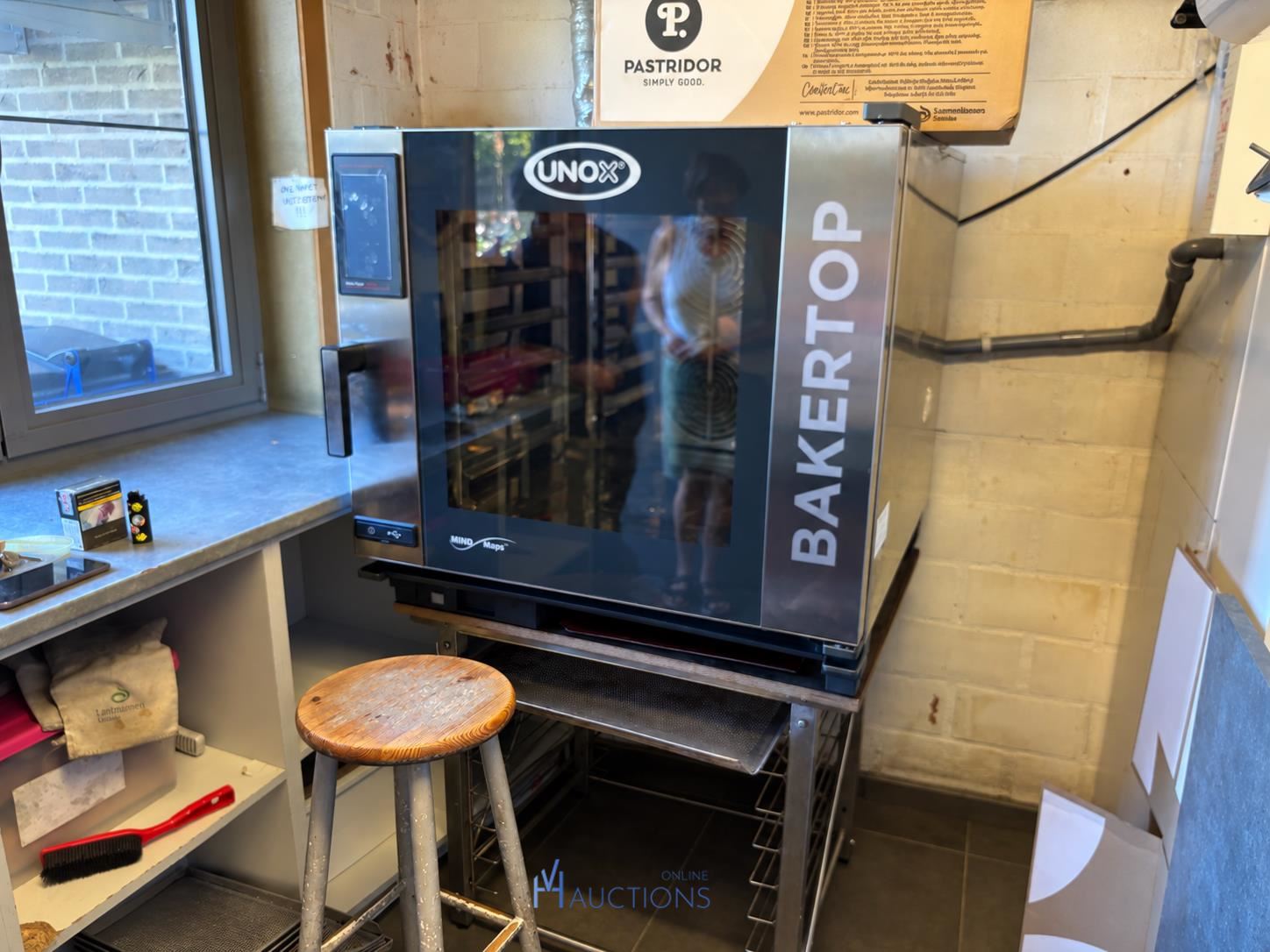 Afbakoven UNOX – kavel bij VH Auctions