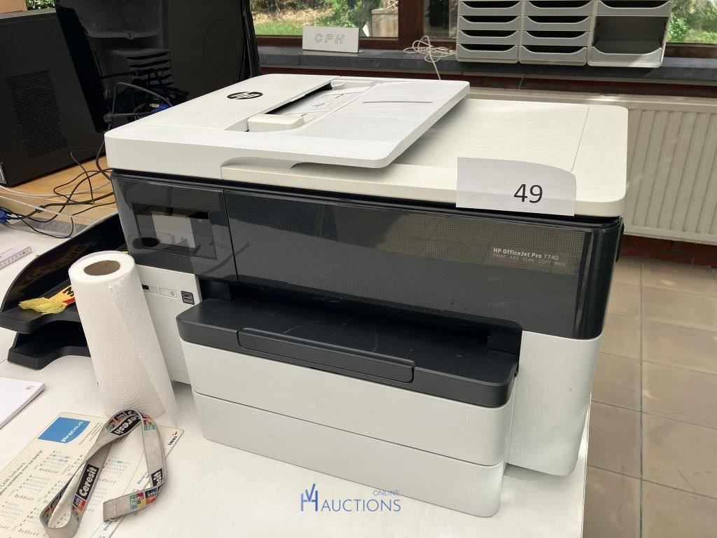 Partij printers en kantoormeubilair – kavel bij VH Auctions, Belgium