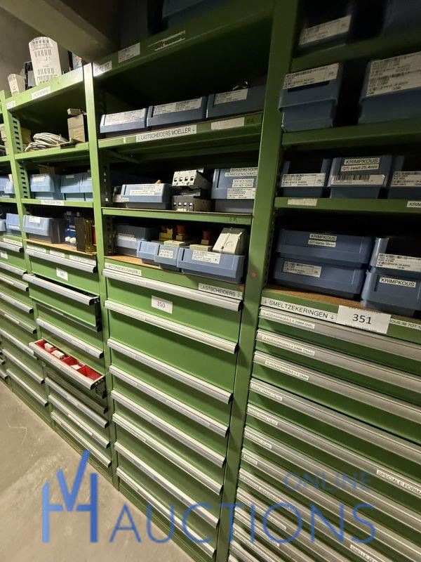 Partij elektrisch schakelmateriaal – kavel bij VH Auctions, Belgium