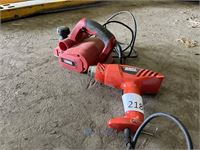 Heteluchtblazer BLACK & DECKER en schaafmachine XCEED – kavel bij VH Auctions