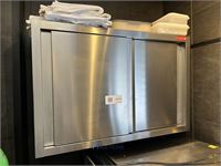 Rvs wandkast – kavel bij VH Auctions