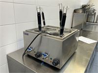 Pastakoker ROYAL CATERING – kavel bij VH Auctions