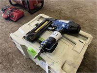 Pneumatische nagelindrijver HEWI TOOLS – kavel bij VH Auctions