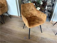 10 kuipstoelen – kavel bij VH Auctions