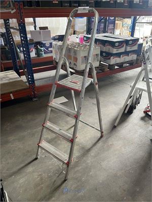 Trapladder ALTREX STEDDY S 504 – kavel bij VH Auctions