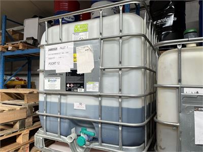 IBC-container met plm 320 L antivries G11 – kavel bij VH Auctions