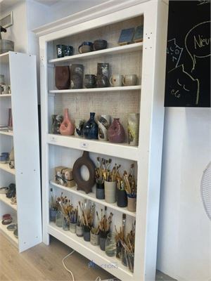 2 diverse formica kasten waaronder – kavel bij VH Auctions