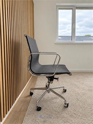 DesignSeats A117 mesh bureaustoelen – zwart – kavel bij VH Auctions