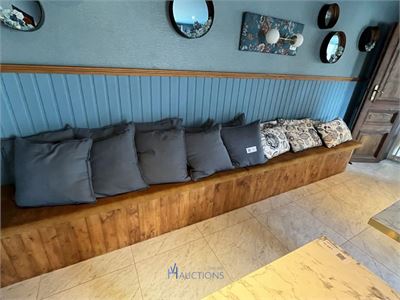 16 sierkussens – kavel bij VH Auctions