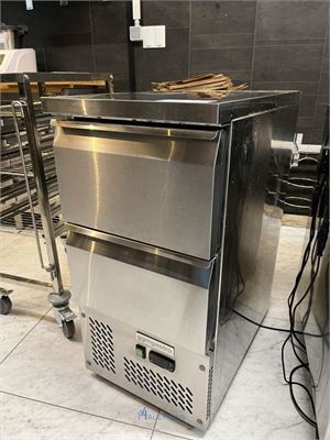 Koelwerkbank GGMGASTRO – kavel bij VH Auctions