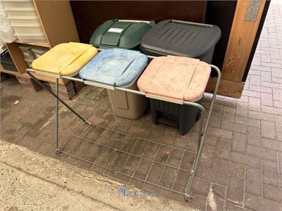 2 afvalcontainers – kavel bij VH Auctions
