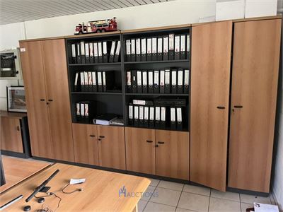 Partij divers kantoormeubilair – kavel bij VH Auctions