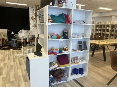 6 formica kasten elk – kavel bij VH Auctions