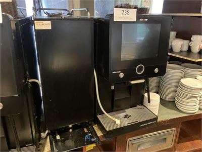 Koffiemachine SCHAERER met melkkoeler – kavel bij VH Auctions