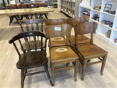6 diverse houten stoelen – kavel bij VH Auctions