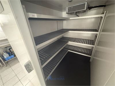 Aluminium opbergrek – kavel bij VH Auctions