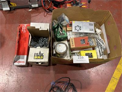 Partij divers bevestigingsmateriaal – kavel bij VH Auctions