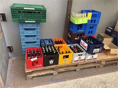 Partij bakken, leeggoed en dranken – kavel bij VH Auctions