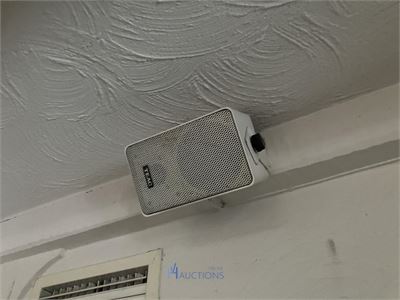 6 speakers met geluidsinstallatie – kavel bij VH Auctions