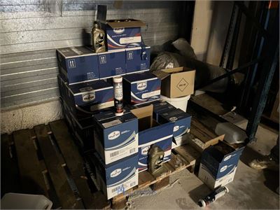 Plm 14 dozen motorolie EUROL 20W-50 met vetten – kavel bij VH Auctions