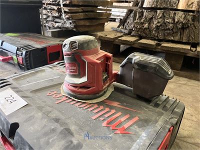 Accu vlakschuurmachine MILWAUKEE M18BOS125 – kavel bij VH Auctions