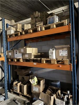 8 palletten chemicaliën en onderhoudsproducten – kavel bij VH Auctions