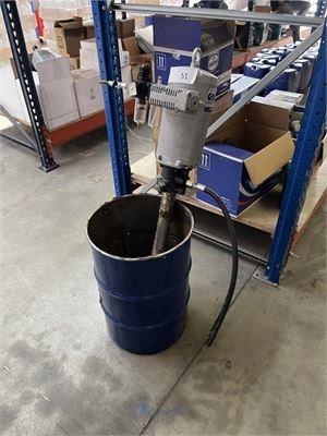 Vetpomp SAMOA PUMPMASTER 45 met vetvat – kavel bij VH Auctions