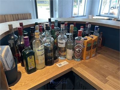 Partij sterke dranken en likeuren – kavel bij VH Auctions