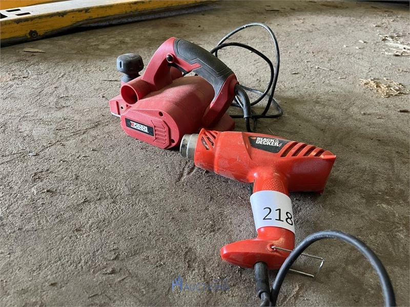 Heteluchtblazer BLACK & DECKER en schaafmachine XCEED – kavel bij VH Auctions