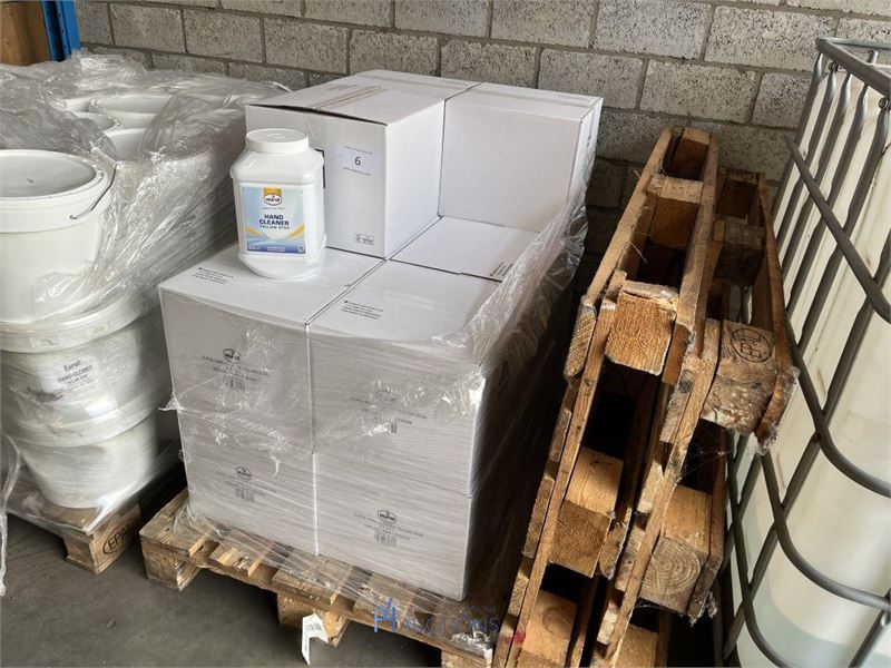 Plm 60 verpakkingen hand cleaner EUROL - 4,5 L – kavel bij VH Auctions
