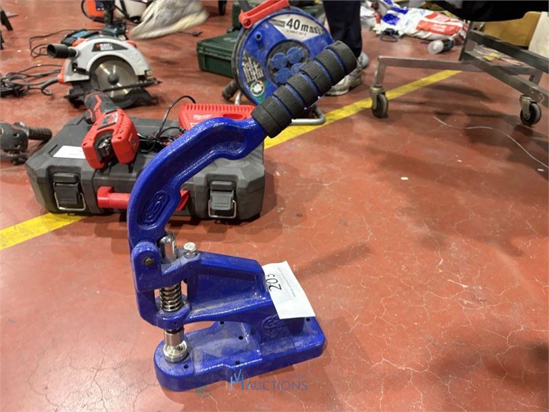 Handpers COS – kavel bij VH Auctions