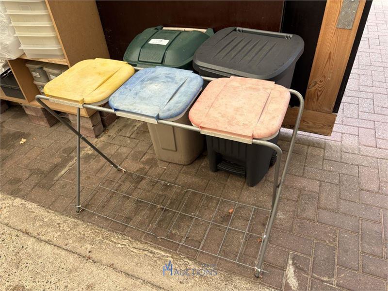 2 afvalcontainers – kavel bij VH Auctions