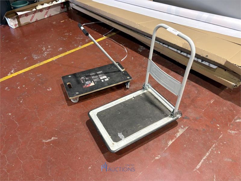 Magazijnkar met plateaukar – kavel bij VH Auctions