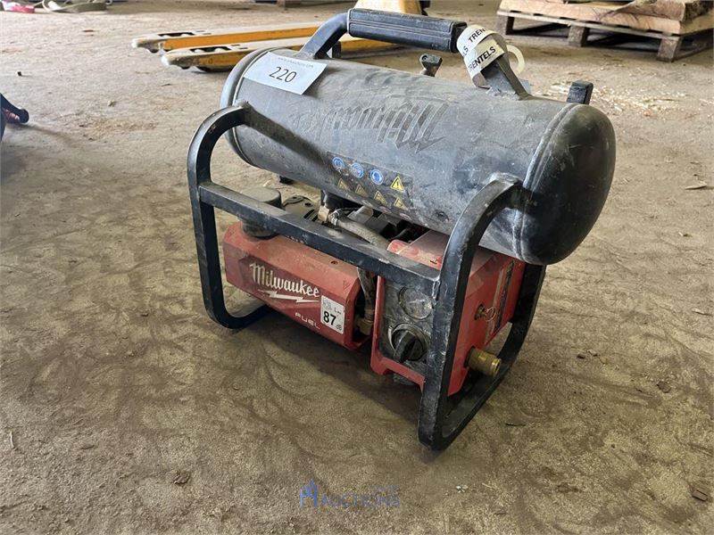 Accu compressor MILWAUKEE M18 CAS – kavel bij VH Auctions