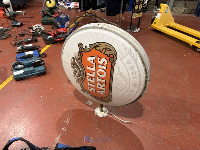 Lichtreclame STELLA ARTOIS – kavel bij VH Auctions