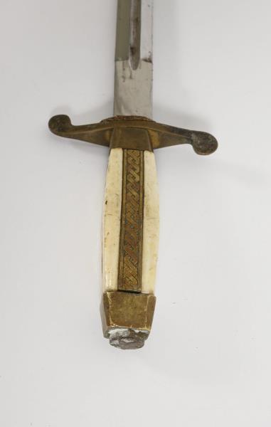 1933_2.jpg
