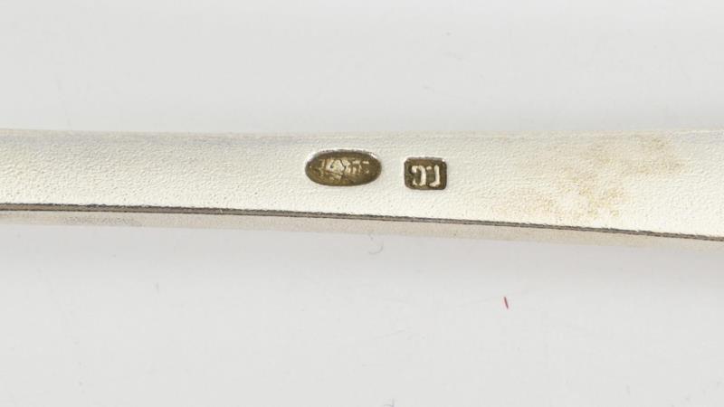 2397_222.jpg