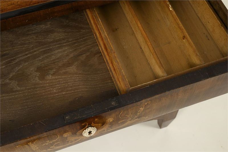 1677_3.jpg
