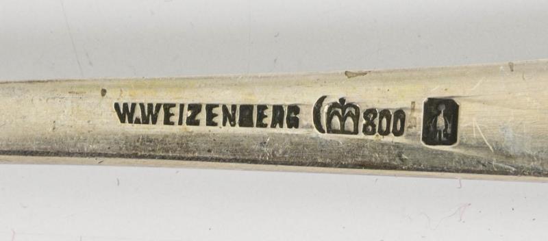 1915_222.jpg